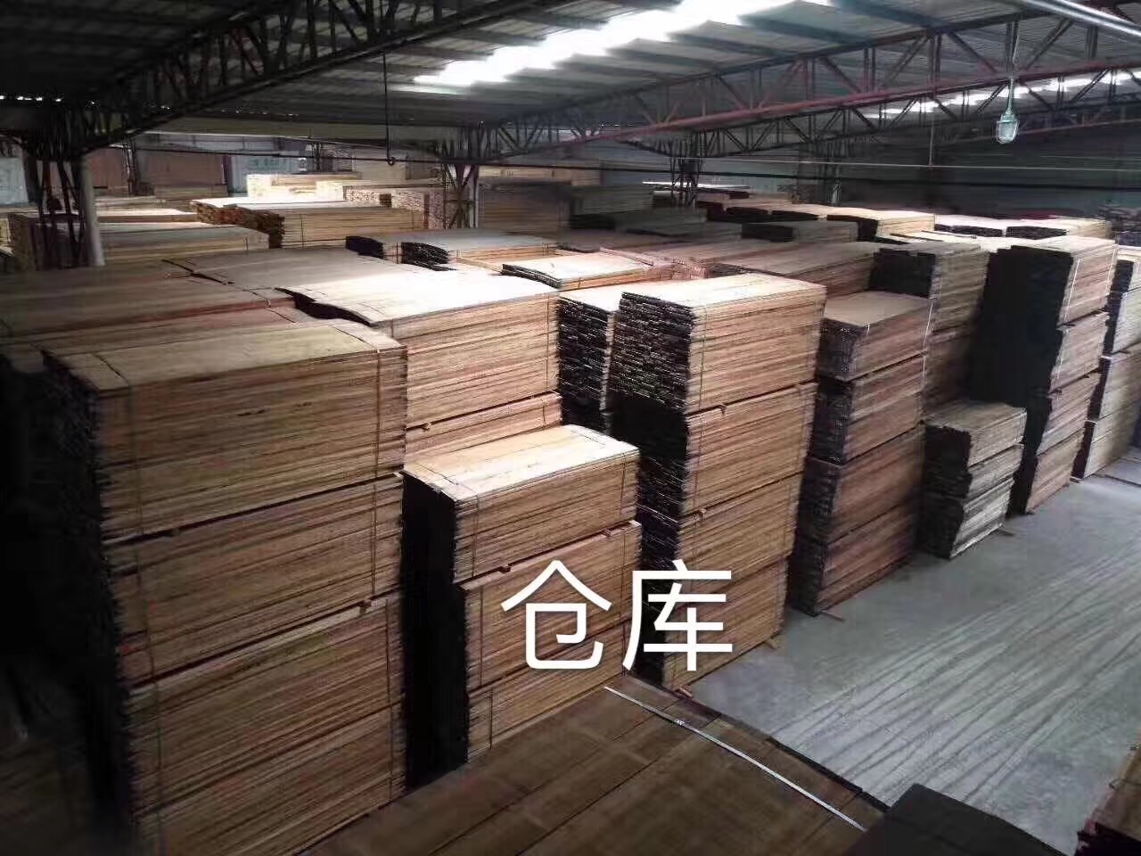 黃金胡桃木5.0-6.0到貨，顏色大美，極受歡迎。各位老板趕緊來下訂單咯。